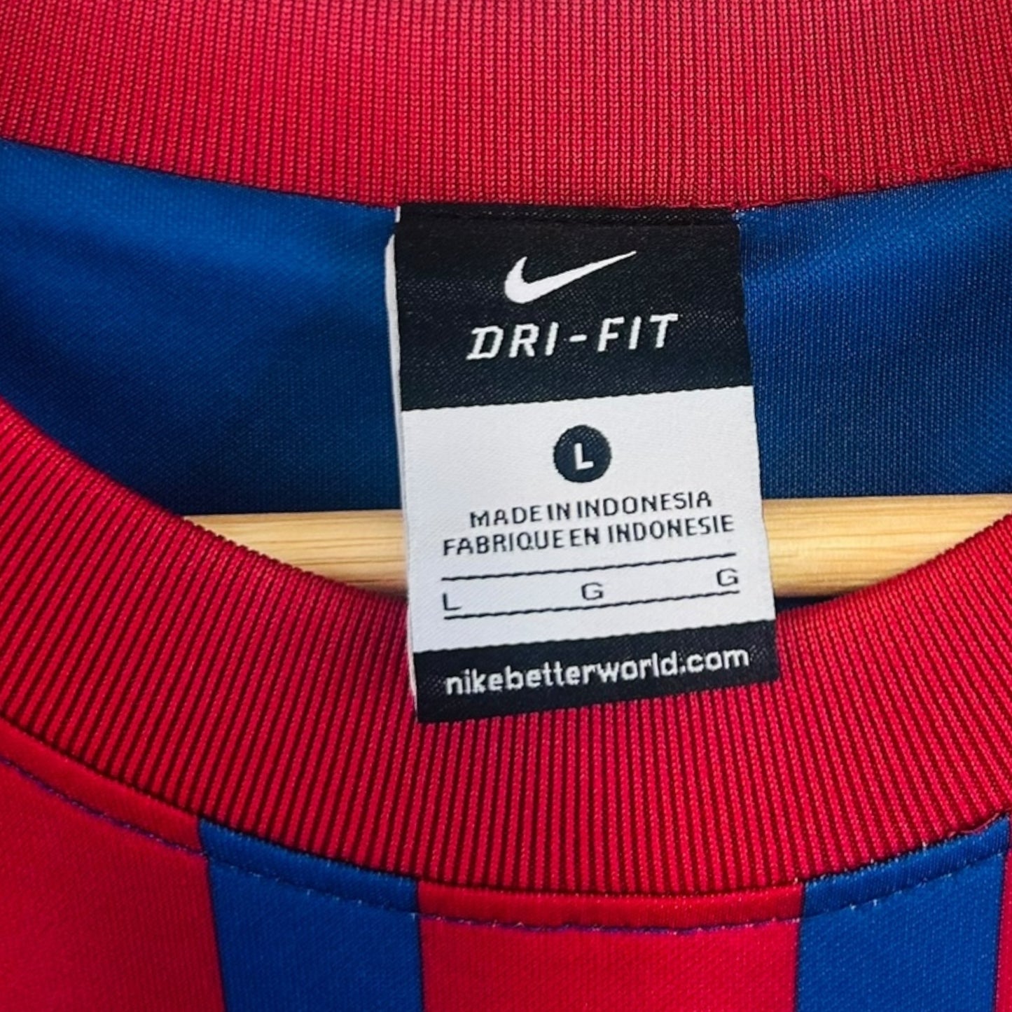 FC Barcelona 2011/12 Home - Messi 10 (Large)