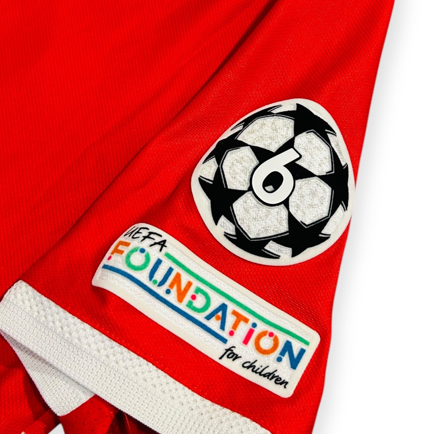 Bayern Munich 2022/23 Home Player Version - De ligt 4 (Medium)