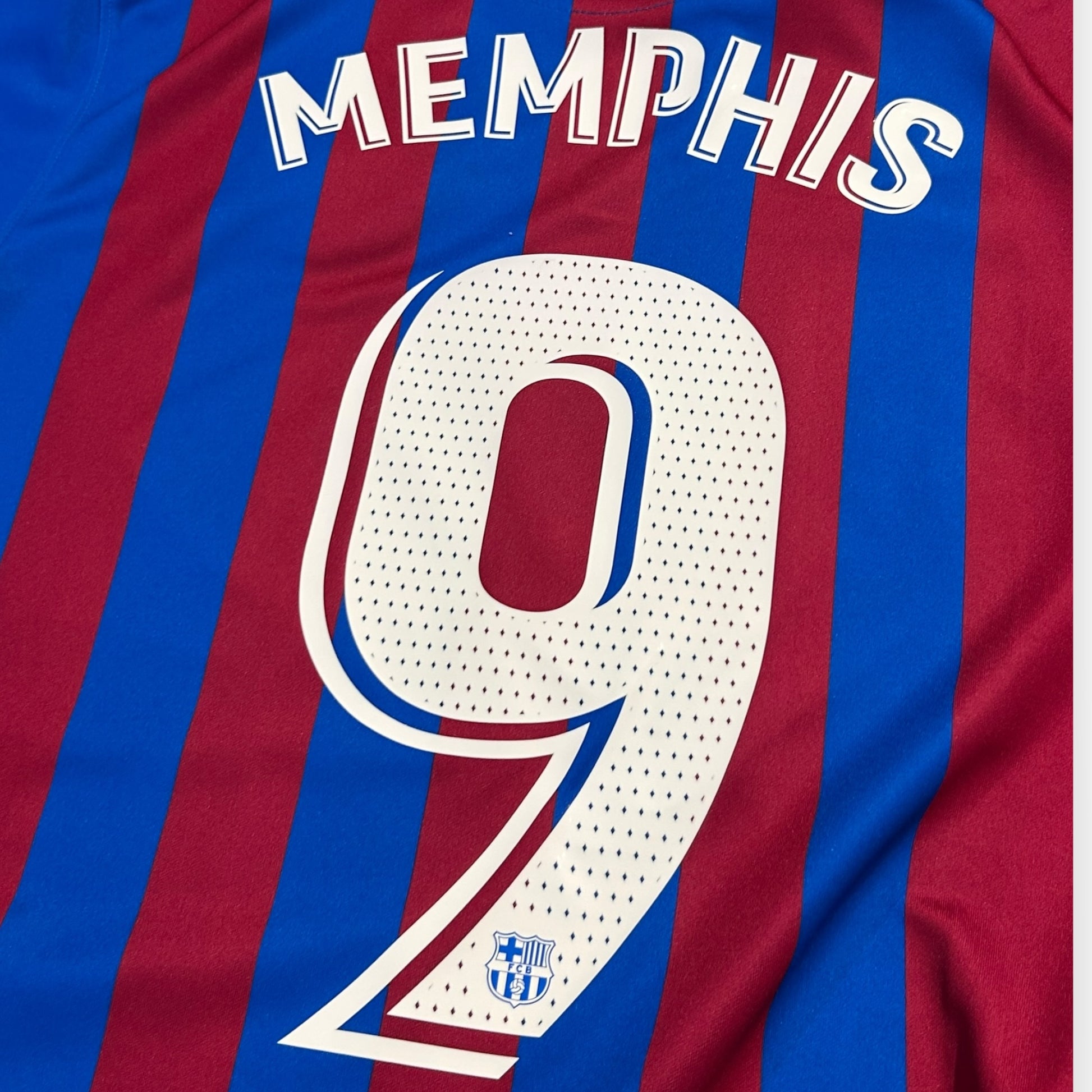 FC Barcelona 2021/22 Home - Memphis 9 (Medium) - KITLAUNCH