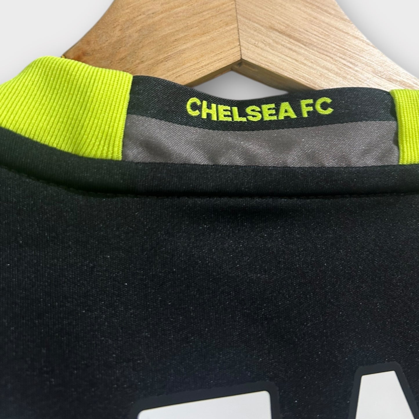 Chelsea 2016/17 Away - Hazard 10 (Medium)