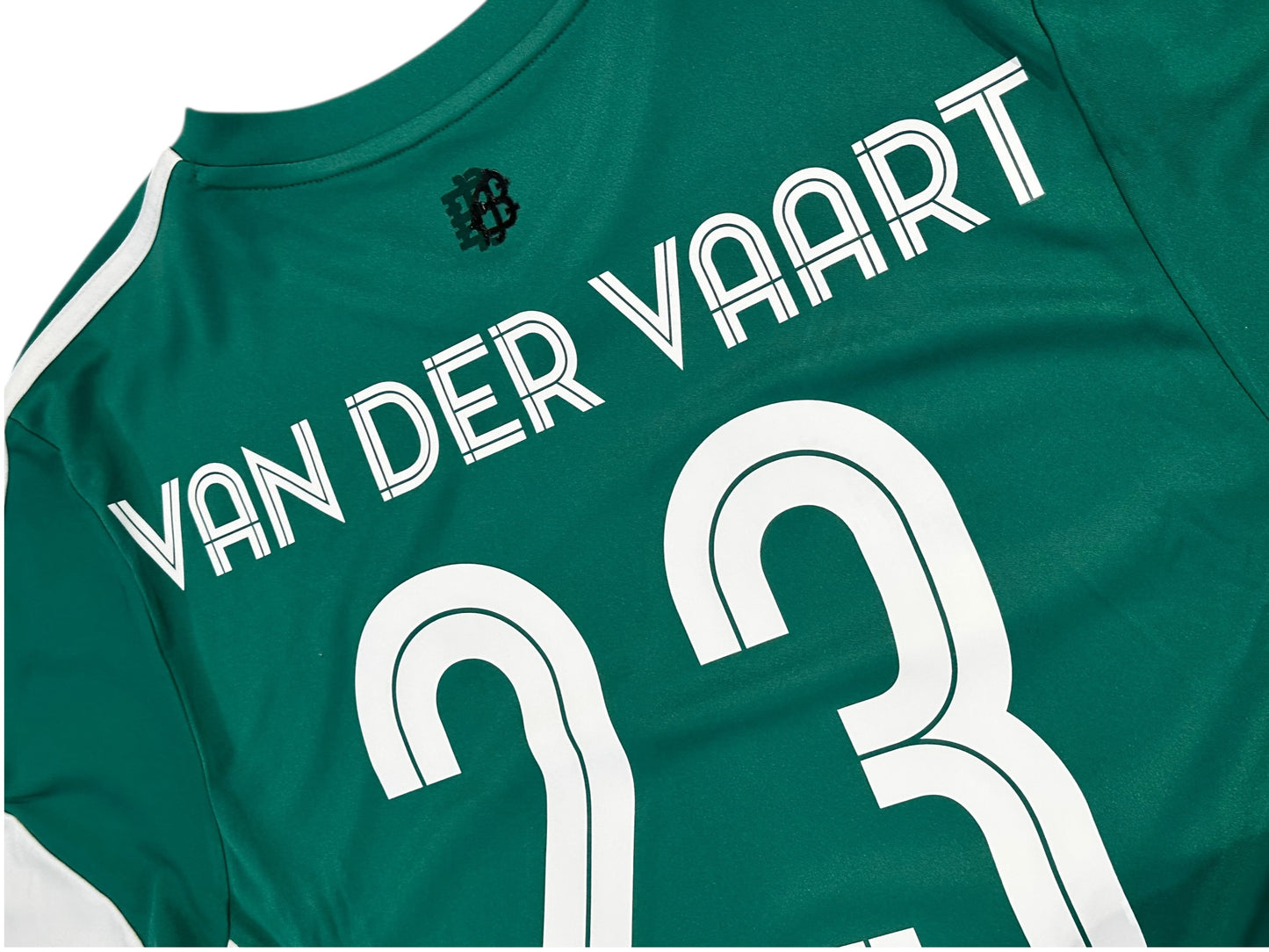 Real Betis 2015/16 Home - Van der Vaart 23 (Medium)