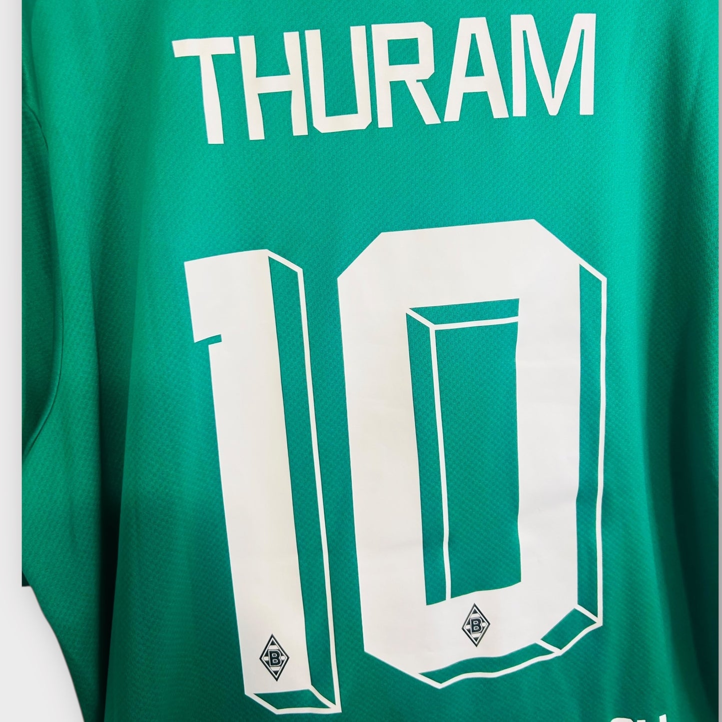 Borussia M'Gladbach 2022/23 Away - Thuram 10 *BNWT* (XL)