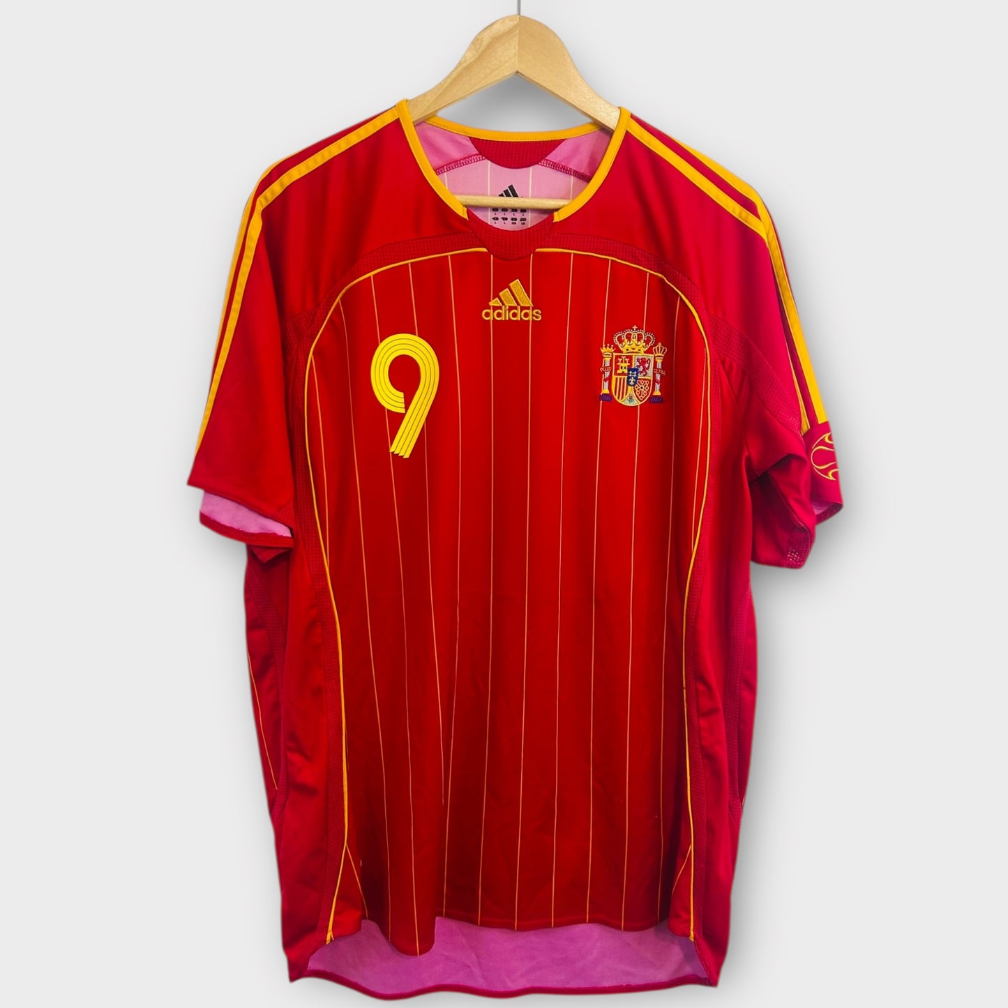 Spain 2006 Home - Torres 9 (Large)