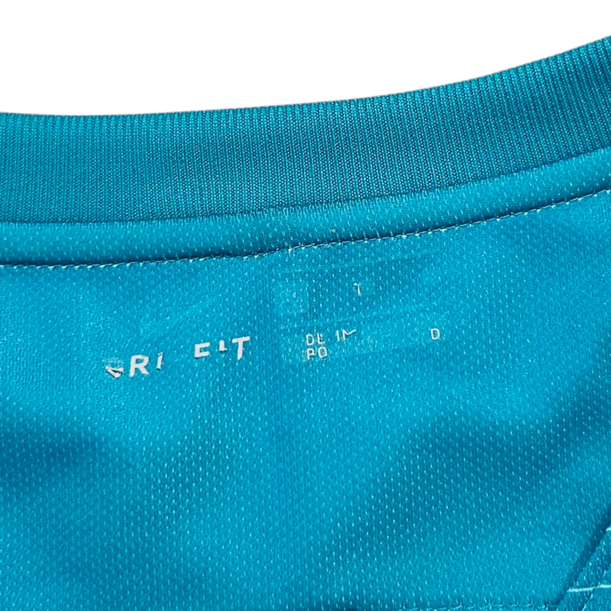 FC Barcelona 2016/17 3rd - Iniesta 8 (XL) - KITLAUNCH