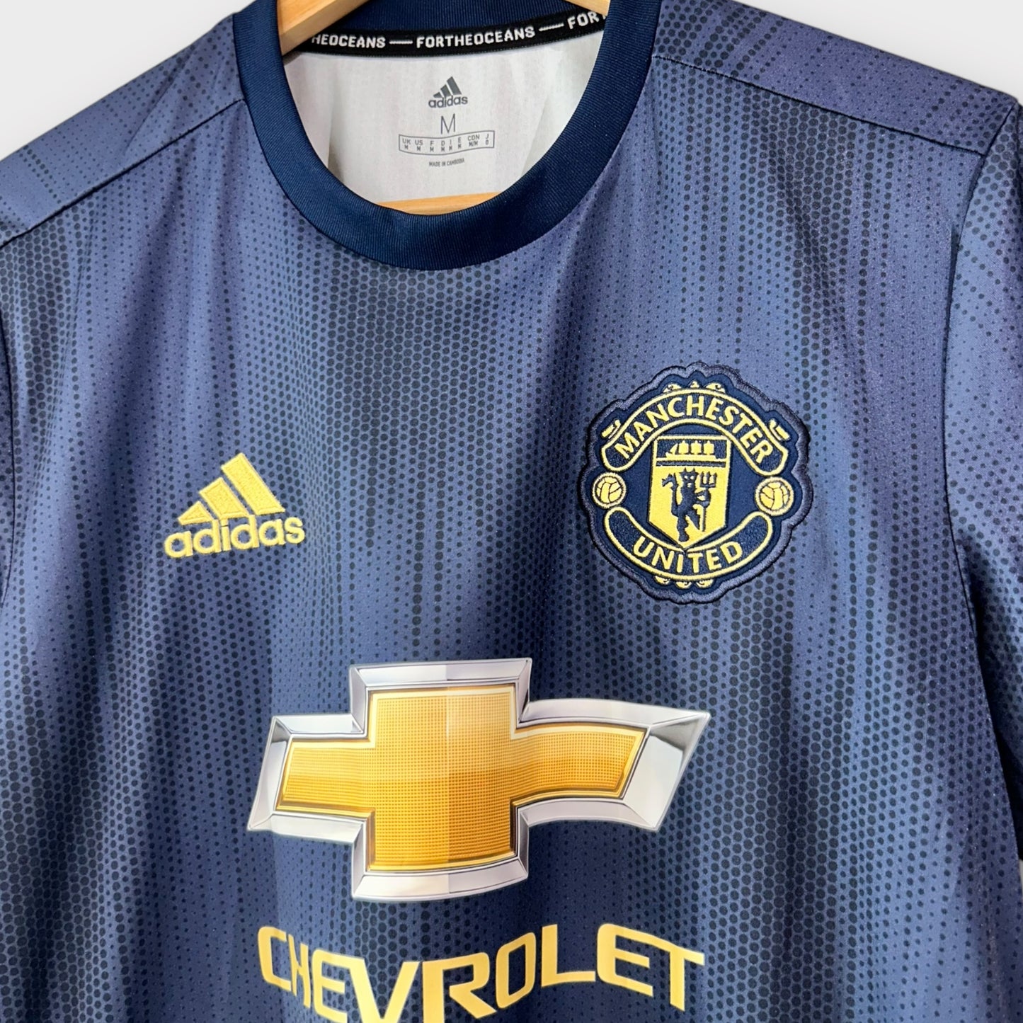 Manchester United 2018/19 3rd Shirt (Medium)