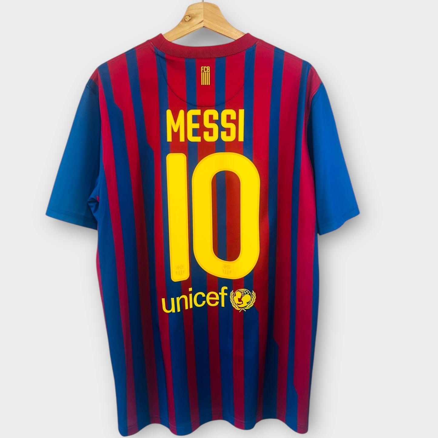 FC Barcelona 2011/12 Home - Messi 10 (Large)