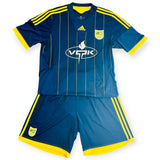 FC Metalist 2013/14 Away + Shorts (Large) - KITLAUNCH