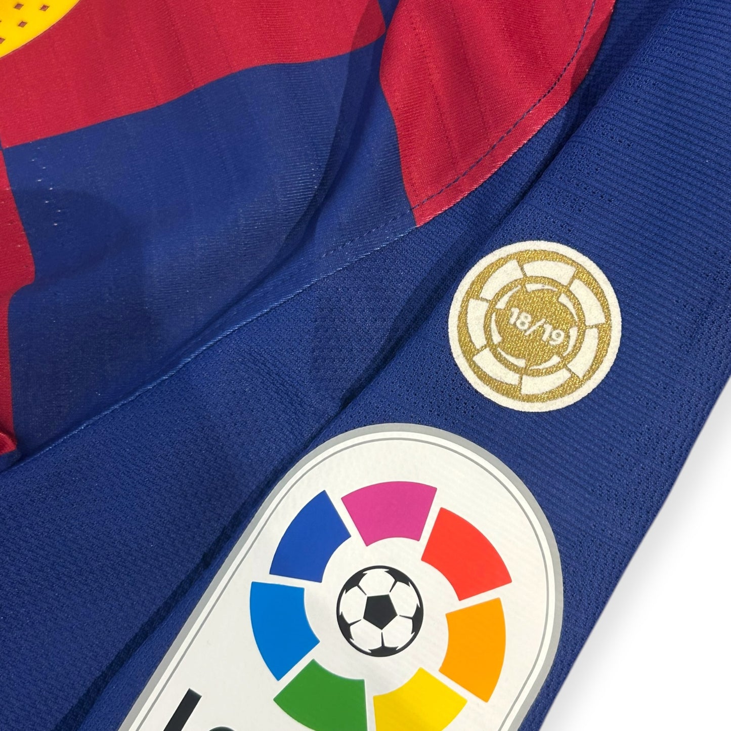 FC Barcelona 2019/20 Home Player Version - Messi 10 *Brand New* (Large) - KITLAUNCH