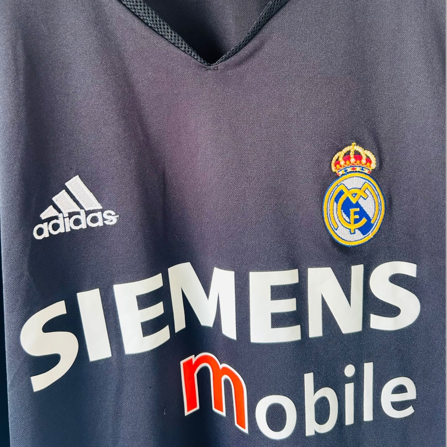 Real Madrid 2004/05 Away - Beckham 23 (Large)