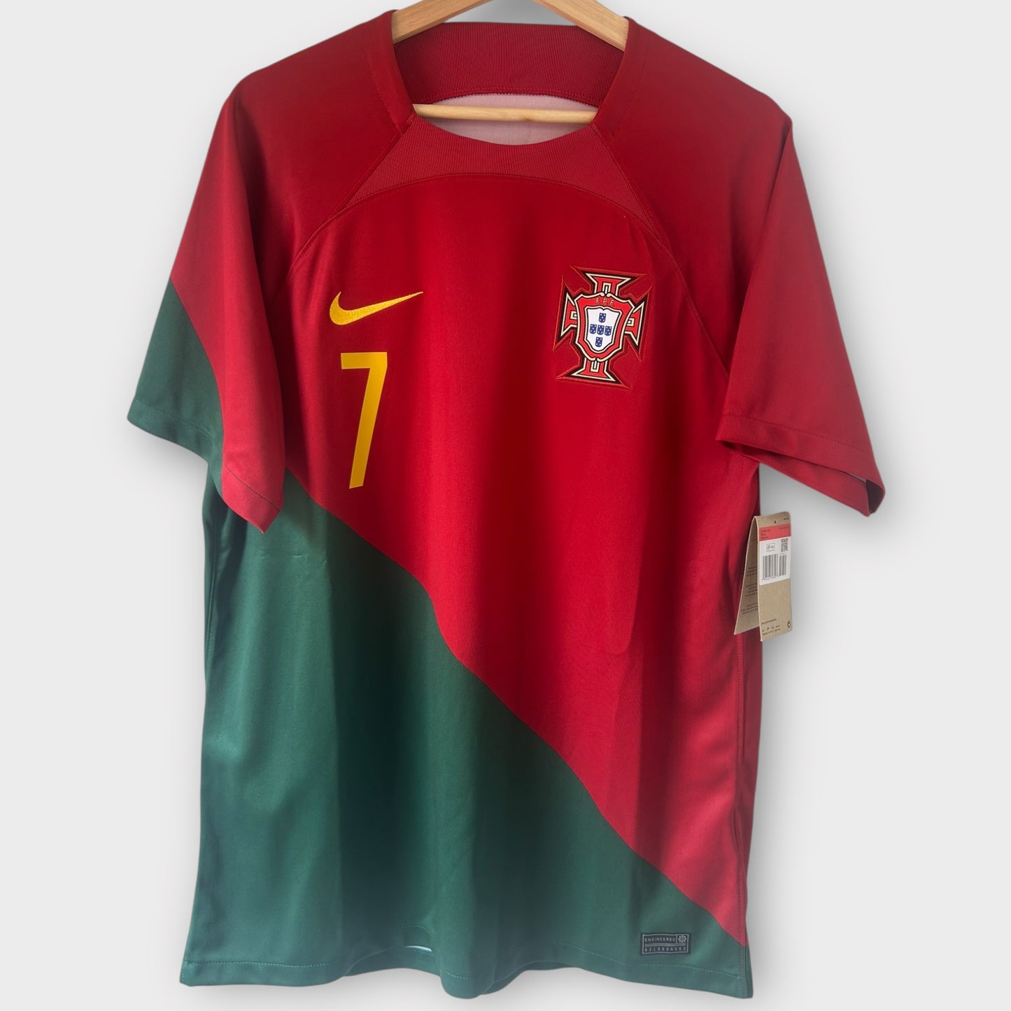 Portugal 2022 Home - Ronaldo 7 *NEW* (Large)