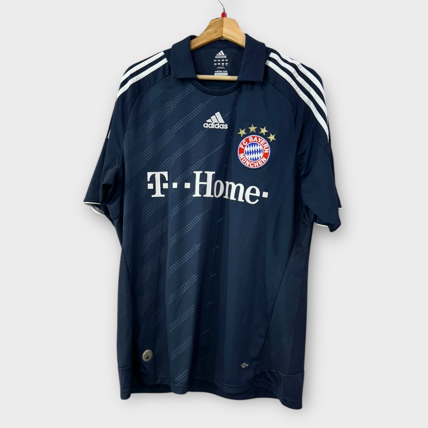 Bayern Munich 2008-09 Away - Kroos 39 (Large)