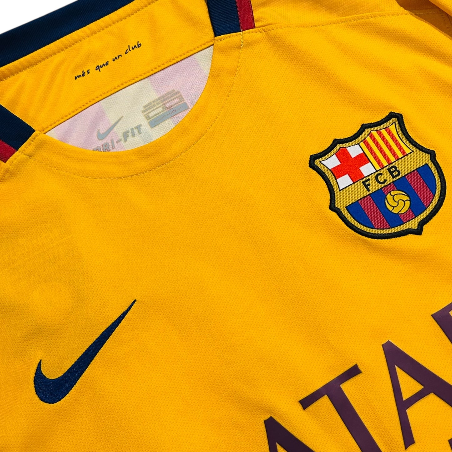FC Barcelona 2015/16 Away - Messi 10 (Medium)