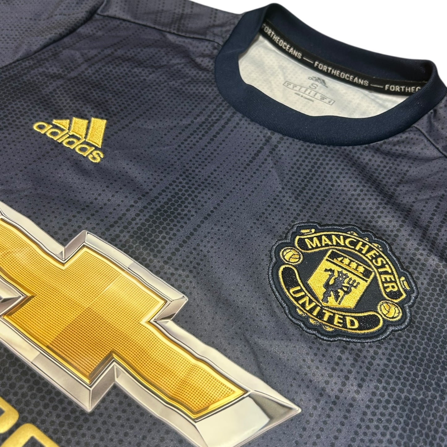 Manchester United 2018/19 3rd - Alexis 7 (Small)