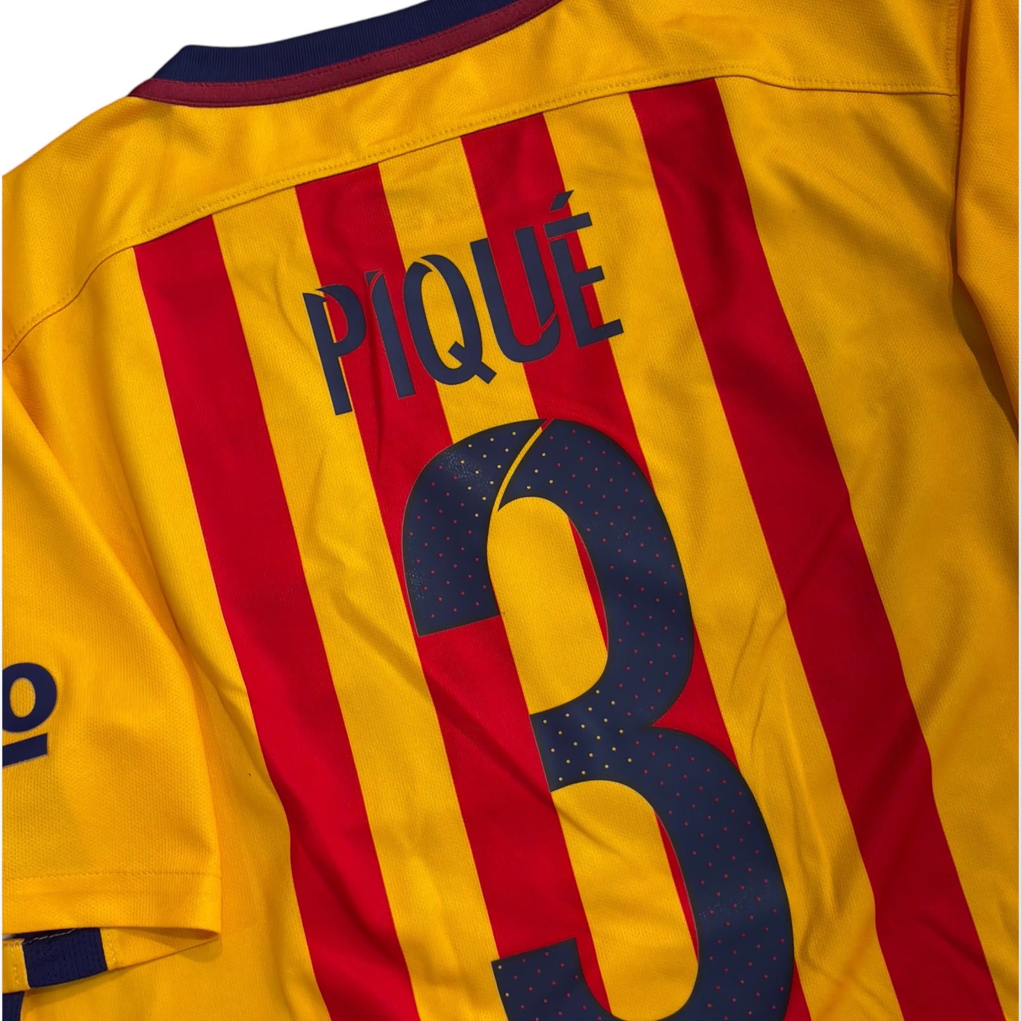 FC Barcelona 2015/16 Away - Piqué 3 (Medium)