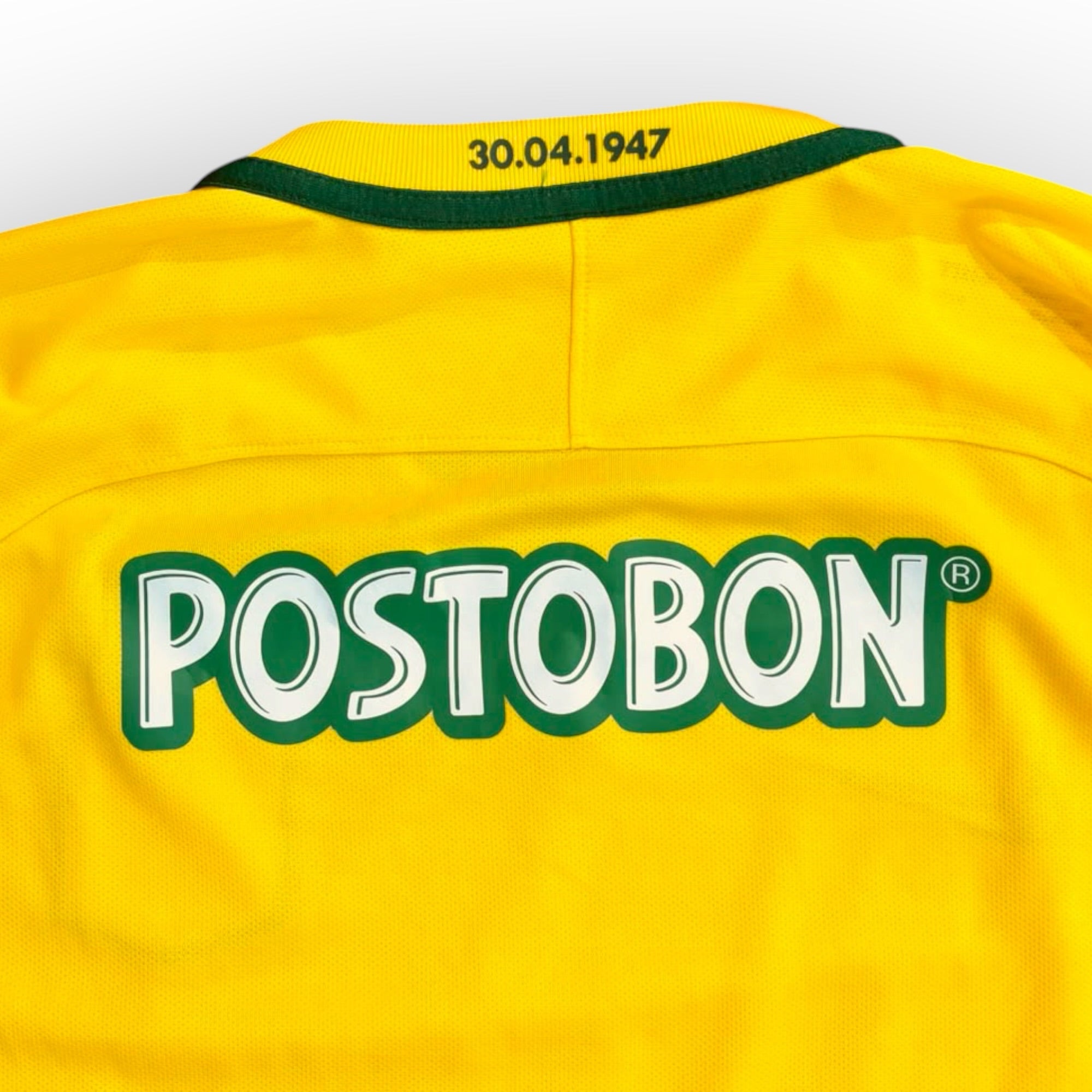 Atletico Nacional 2016/17 Away (Medium)