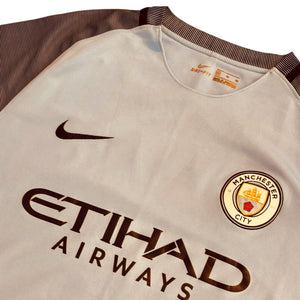 Manchester City 2016/17 Home - Fernandinho 25 (XL)