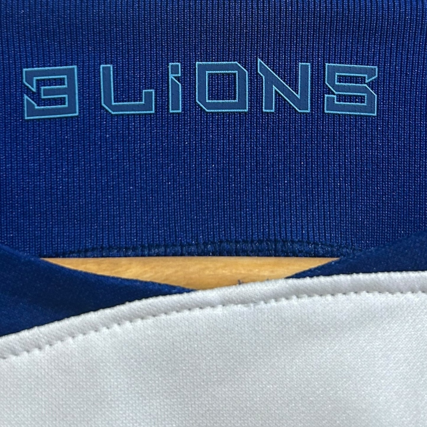 England 2022 Home - Kane 9 (Small)