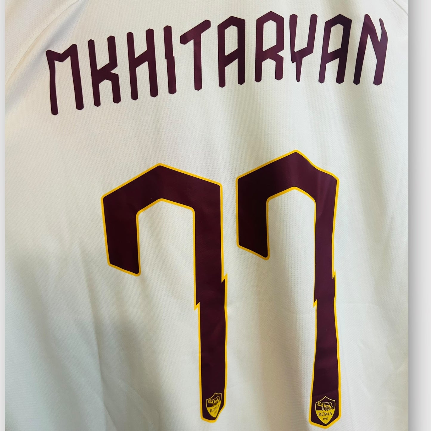 AS Roma 2019/20 Away - Mhikitaryan 17 *BNWT* (XL)