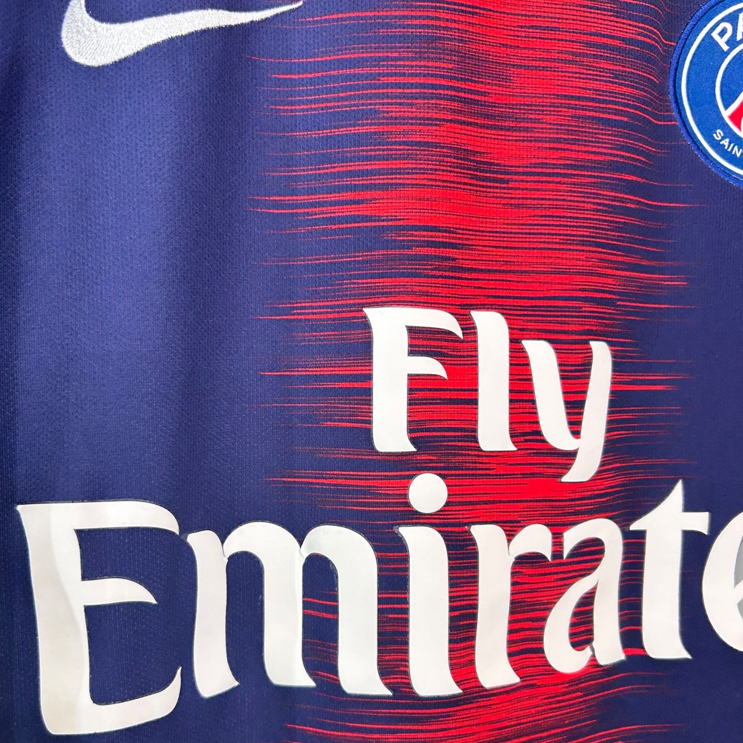 PSG 2018/19 Home Shirt (Medium)