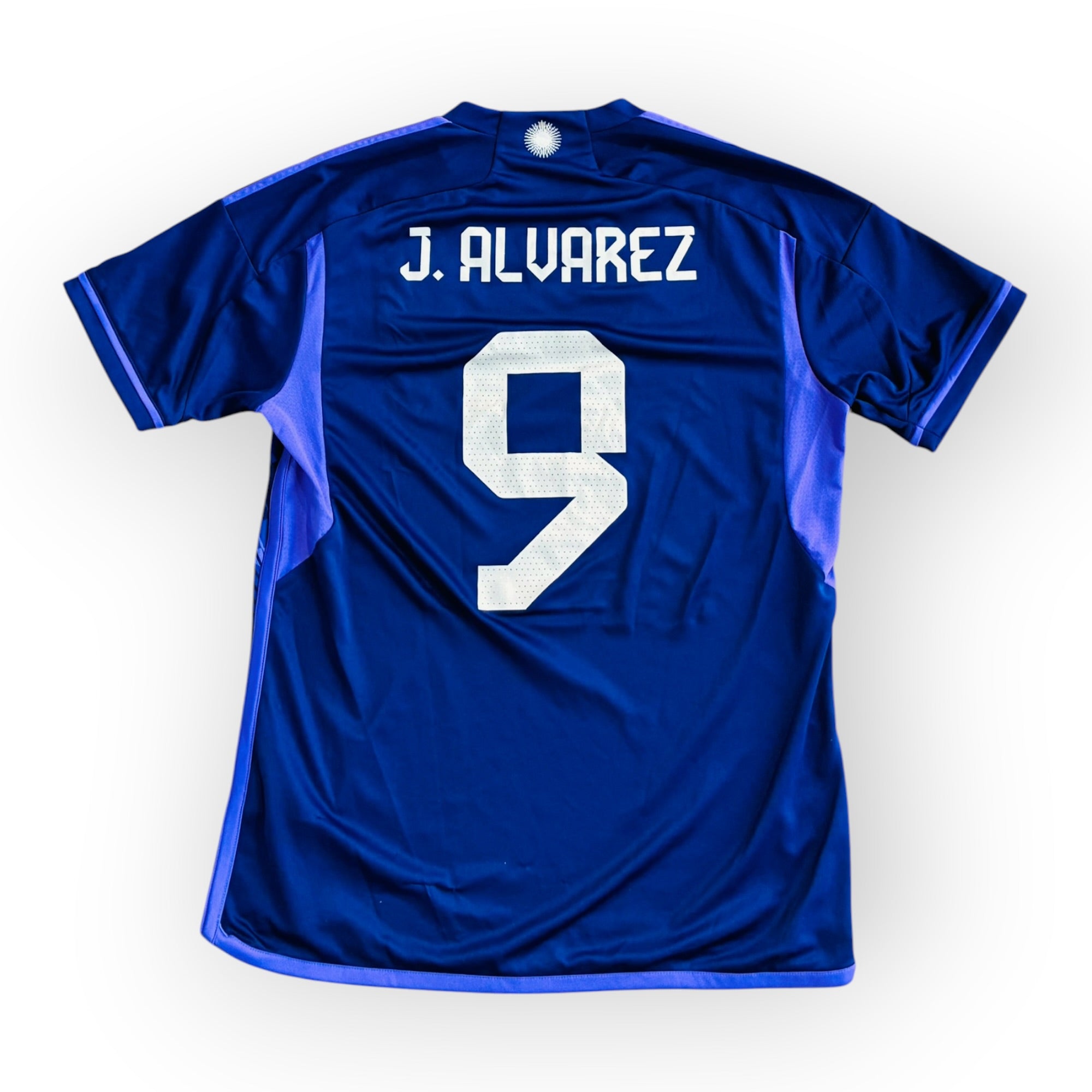 Argentina 2022 Away - J Alvarez 9 (Large)