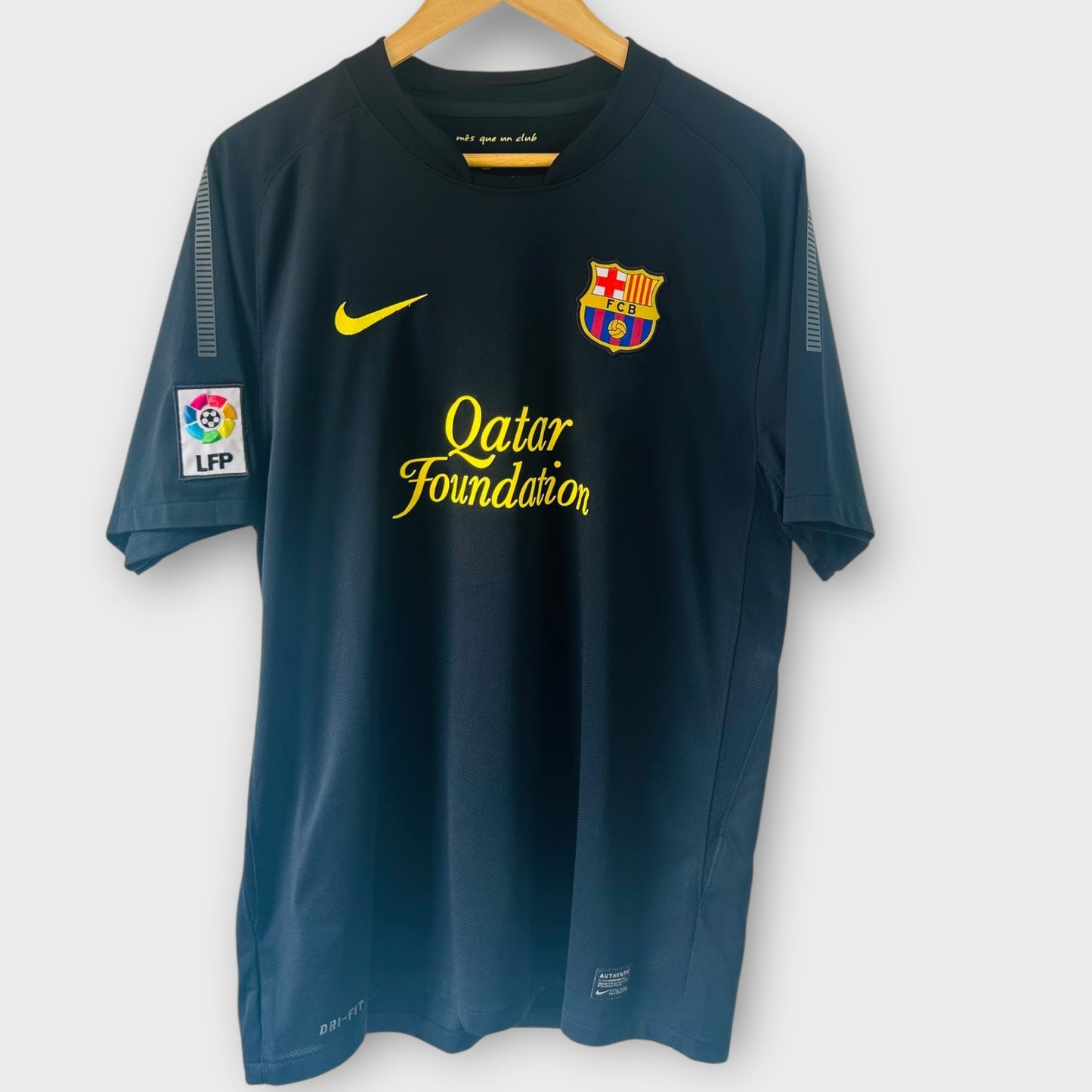 FC Barcelona 2011/12 Away - David Villa 7 (Large)