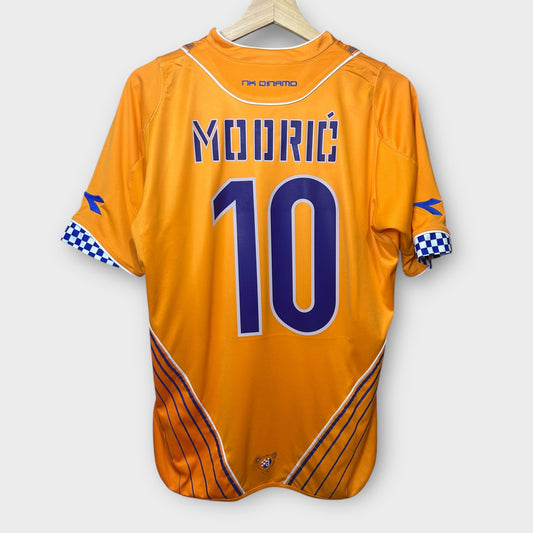 Dinamo Zagreb 2007/09 Away - Modric 10 (Small)