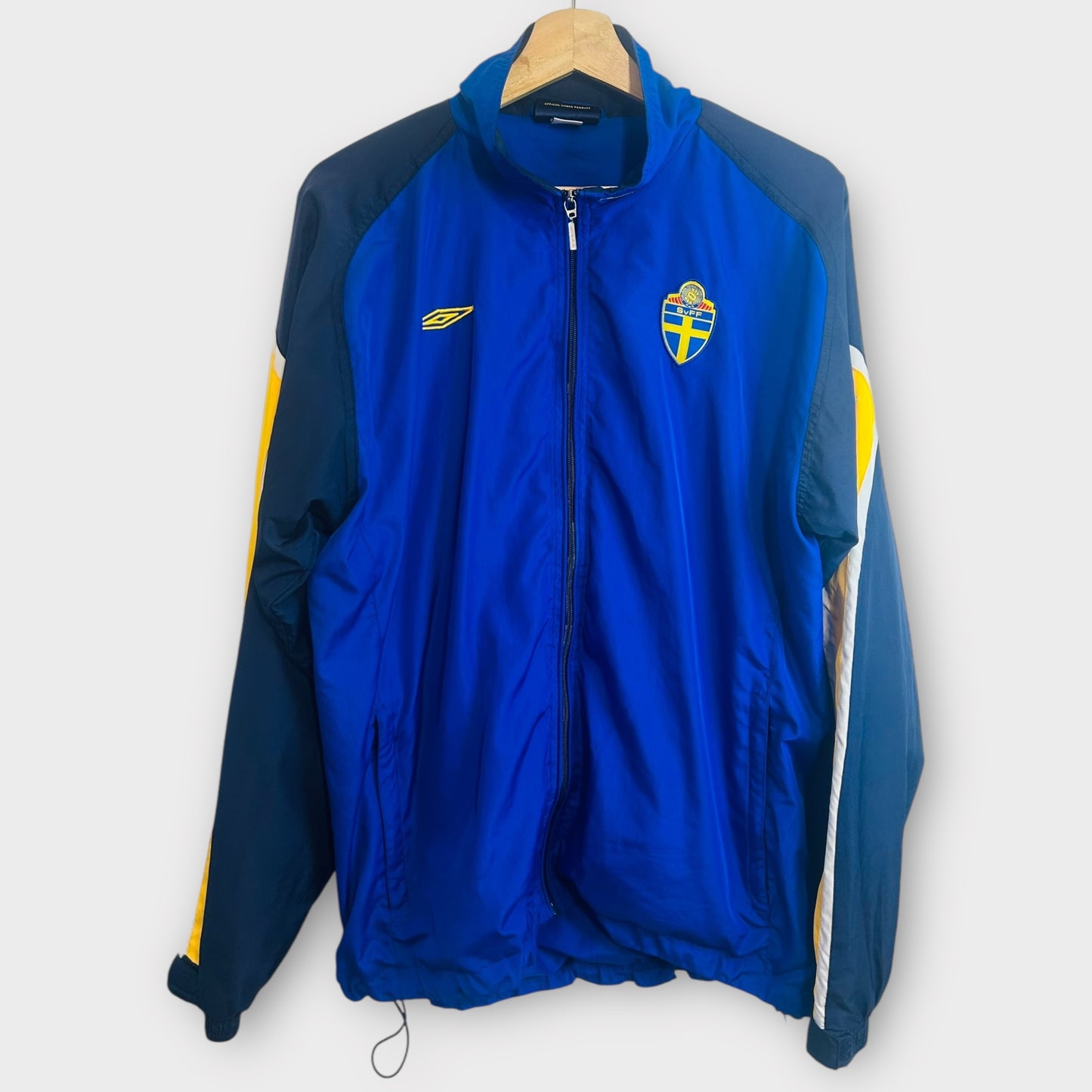 Sweden Umbro Track Jacket (Large)