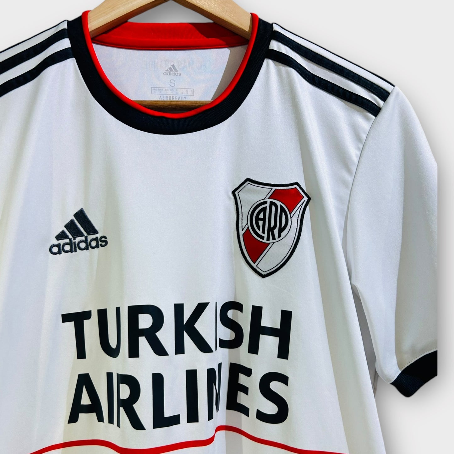 River Plate 2019/20 Away Shirt (Small)