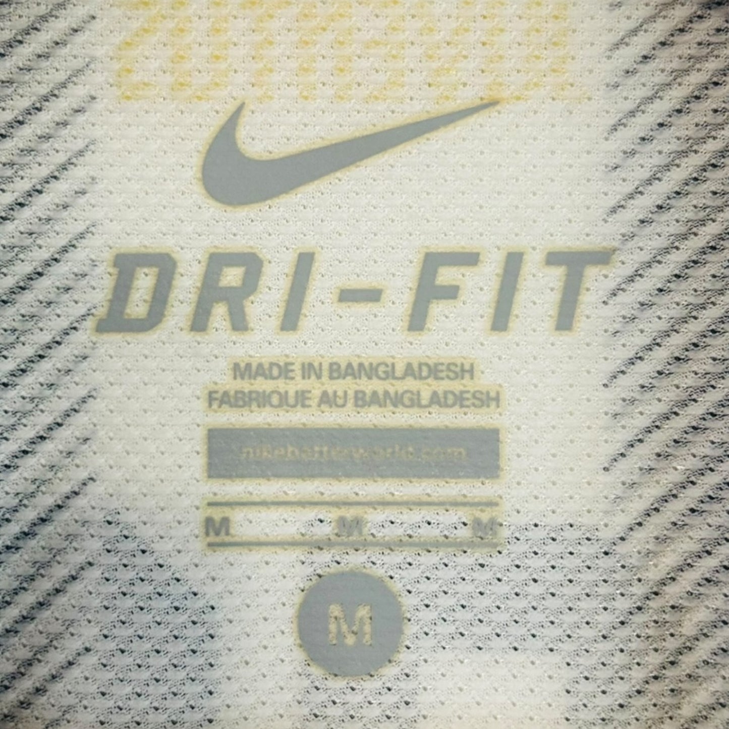 Juventus FC 2011/12 Home - Pirlo 21 (Medium)