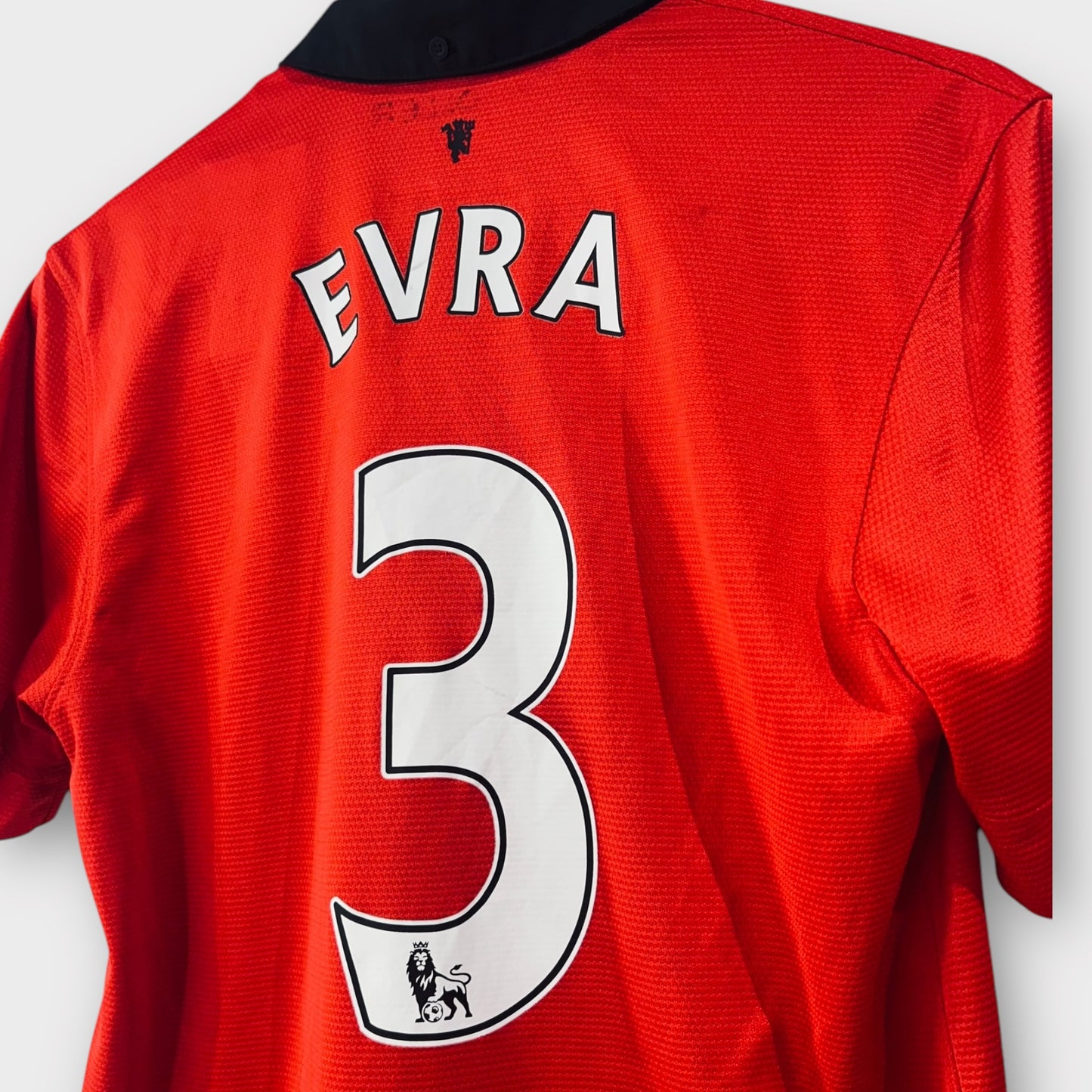 Manchester United 2013/14 Home Shirt - Evra 3 (Small)