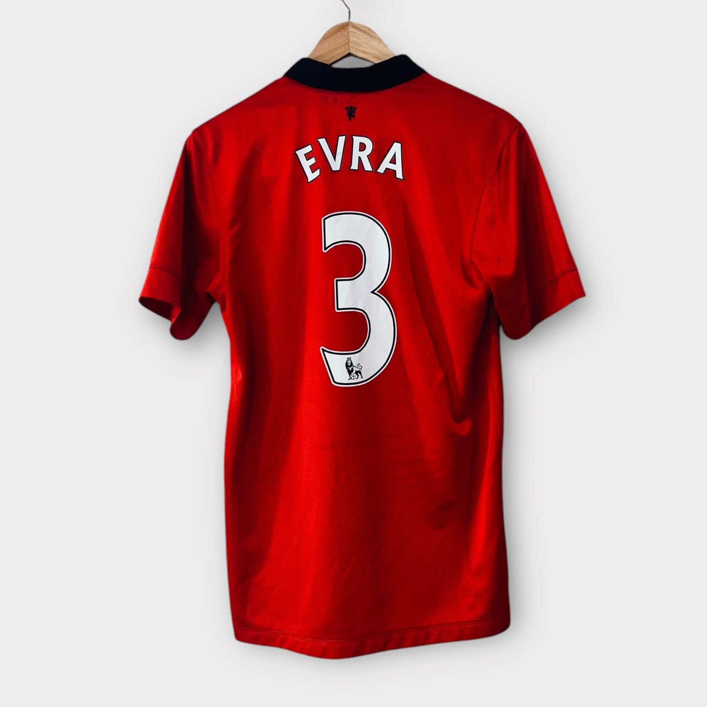 Manchester United 2013/14 Home Shirt - Evra 3 (Small)