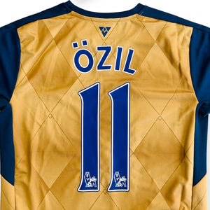 Arsenal 2015/16 Away - Ozil 11 *New* (Small)