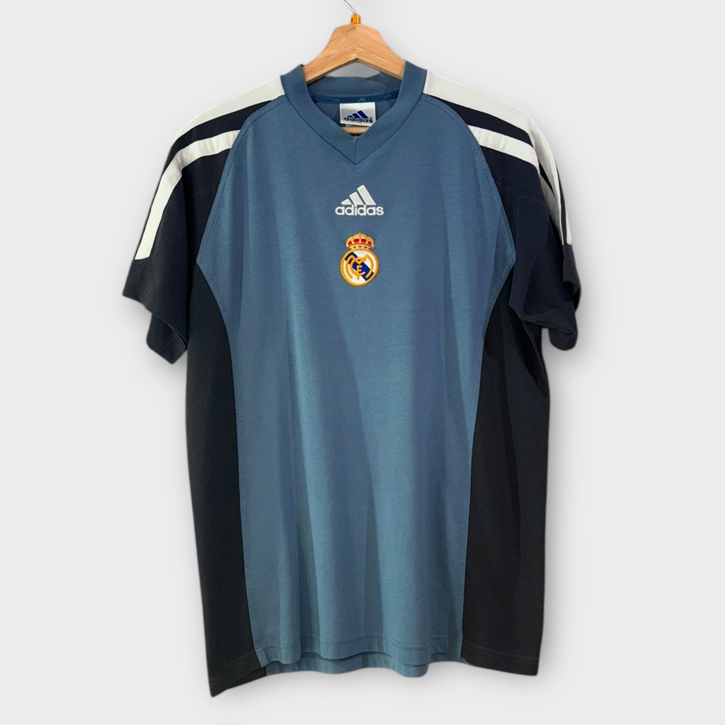 Real Madrid 2001/02 Adidas Pre Match (Medium)