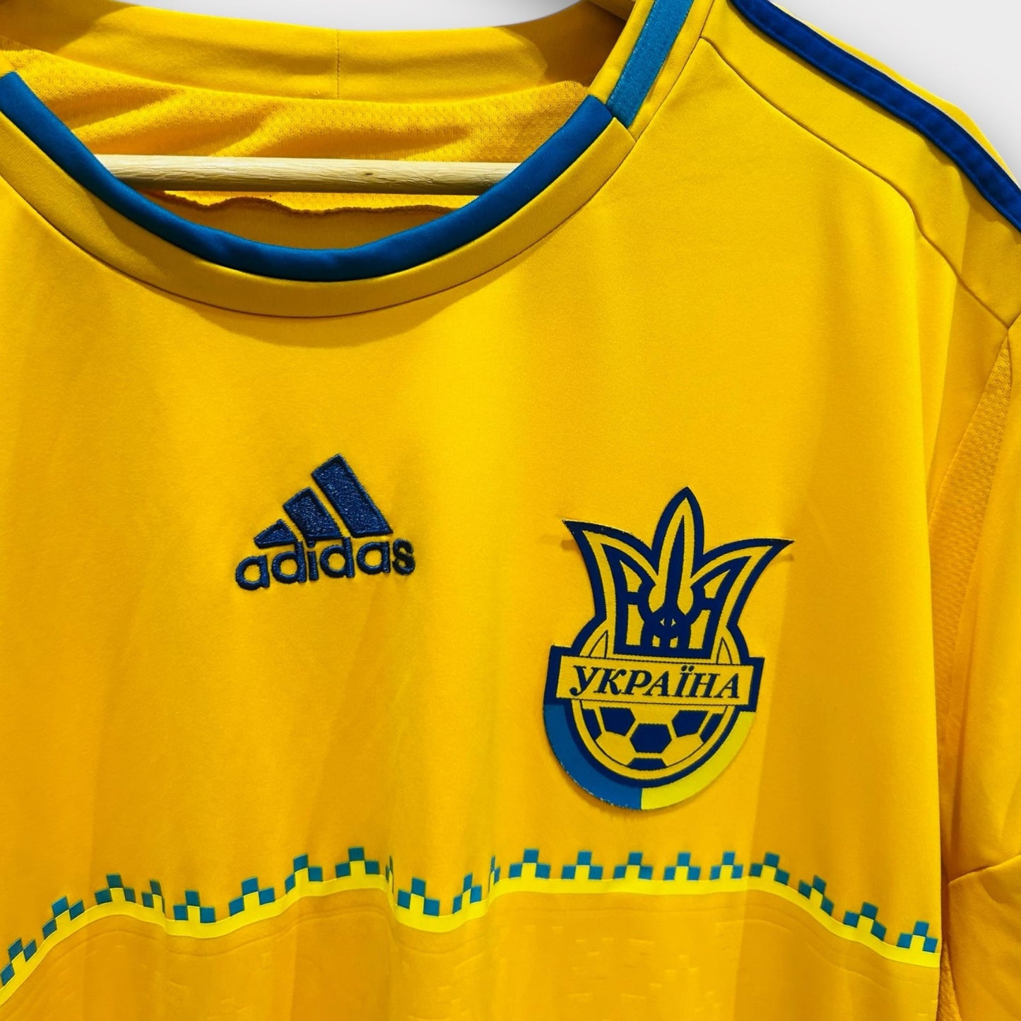 Ukraine 2012 Home (XL)