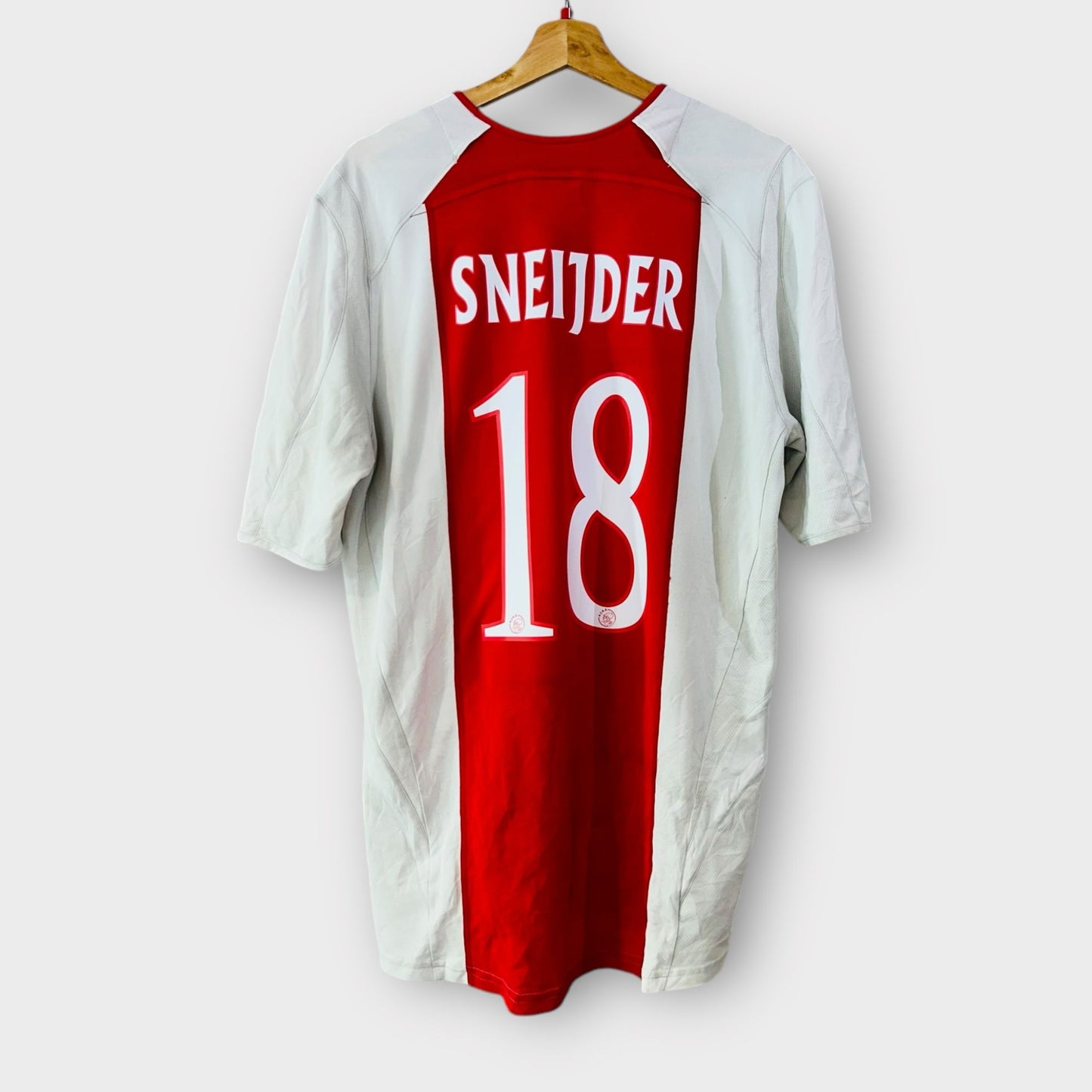 Ajax 2004/05 Home - Sneijder 18 (Large)