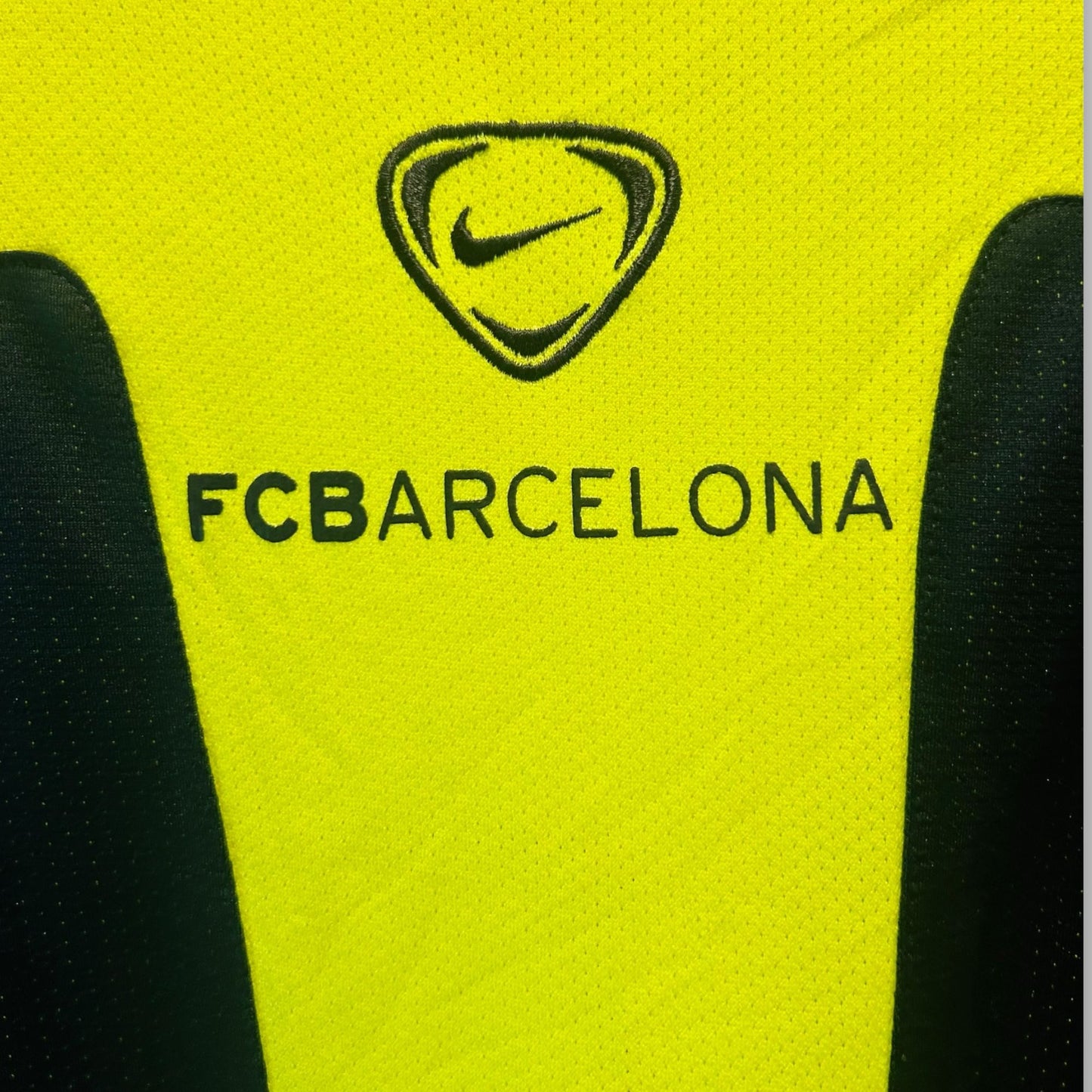 FC Barcelona 2005/06 Champions Vest (XL)