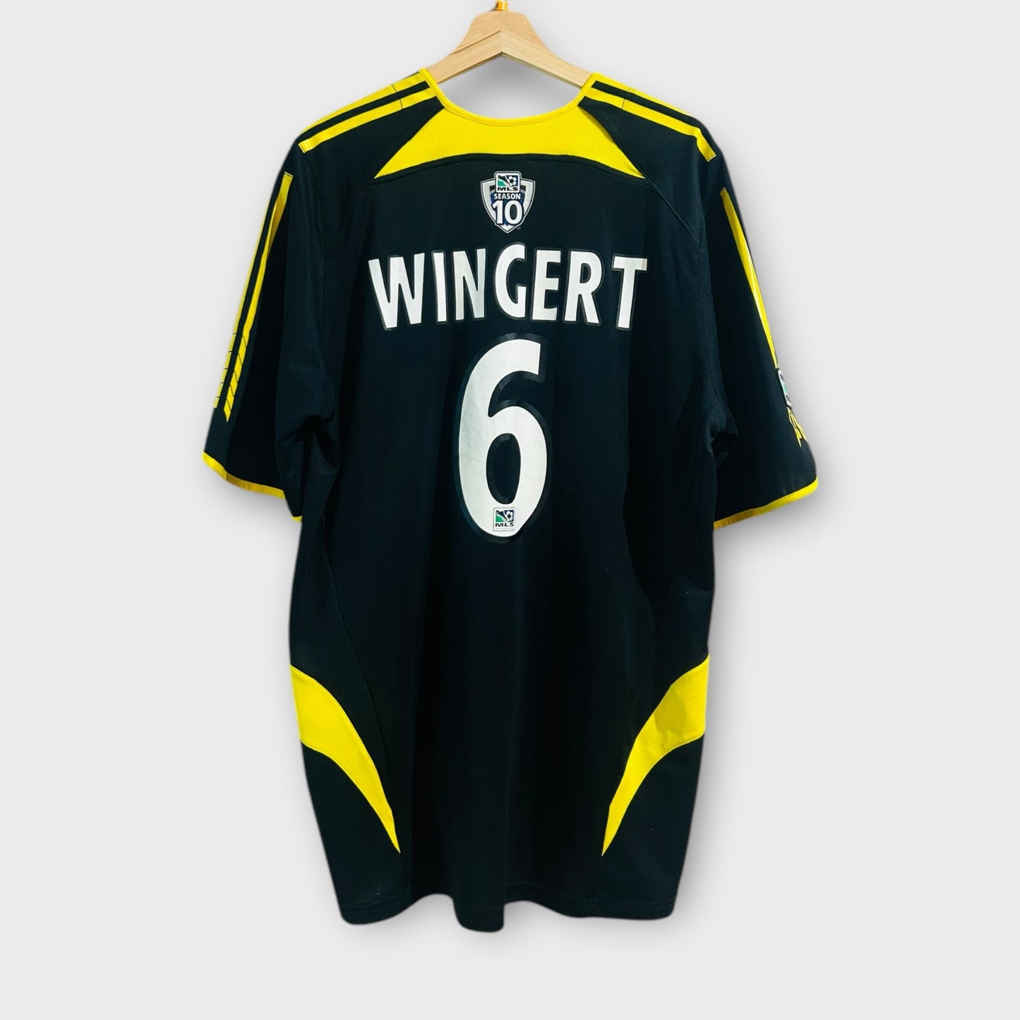 Columbus Crew 2005 Away Player Issue - Wingert 6 (Large)