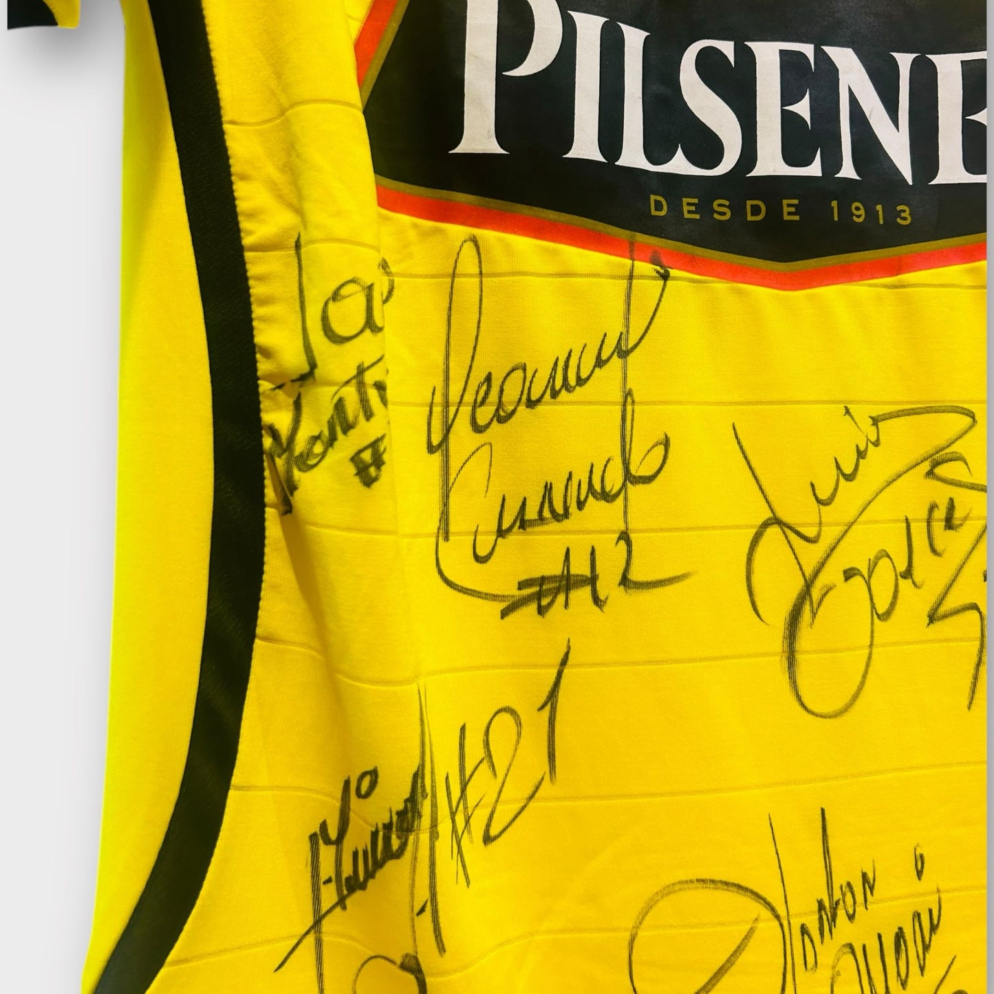 Barcelona SC 2008 Signed - Pilsener 23 (XL)