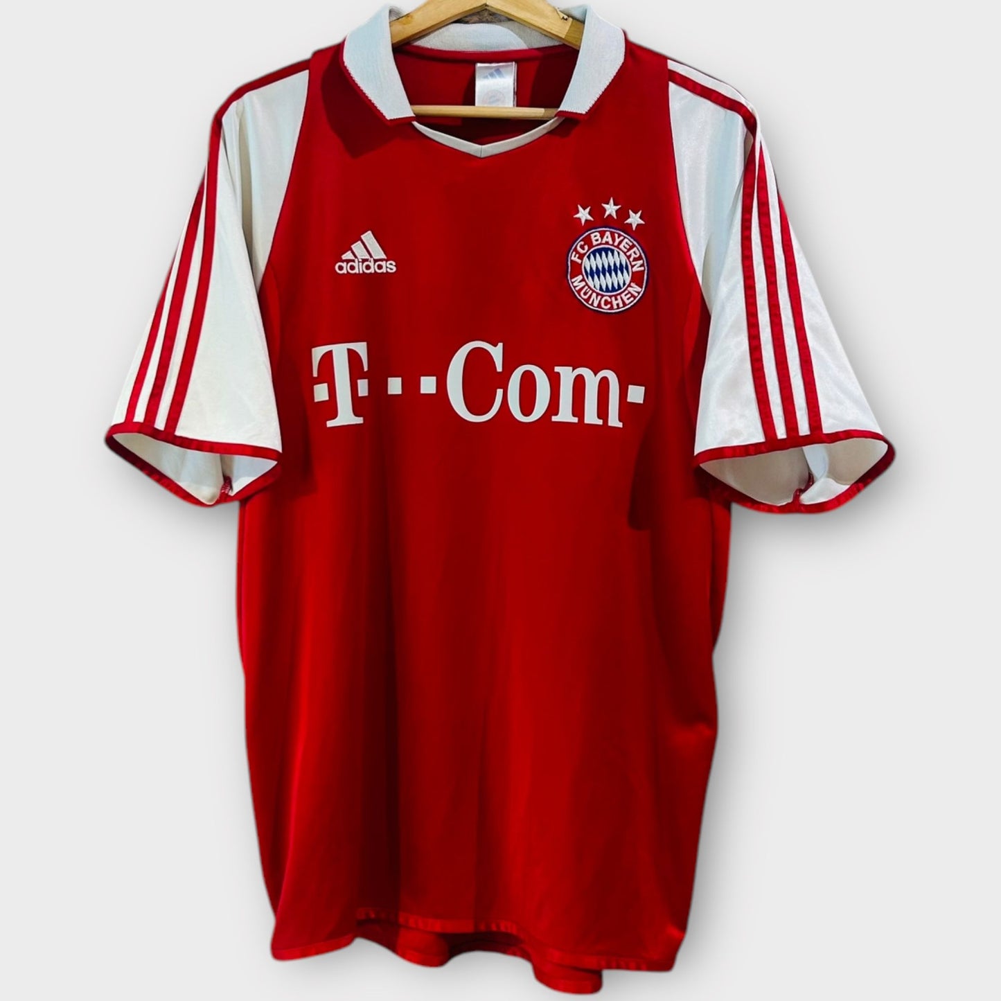 Bayern Munich 2003/05 Home - Makaay 10 (Medium)