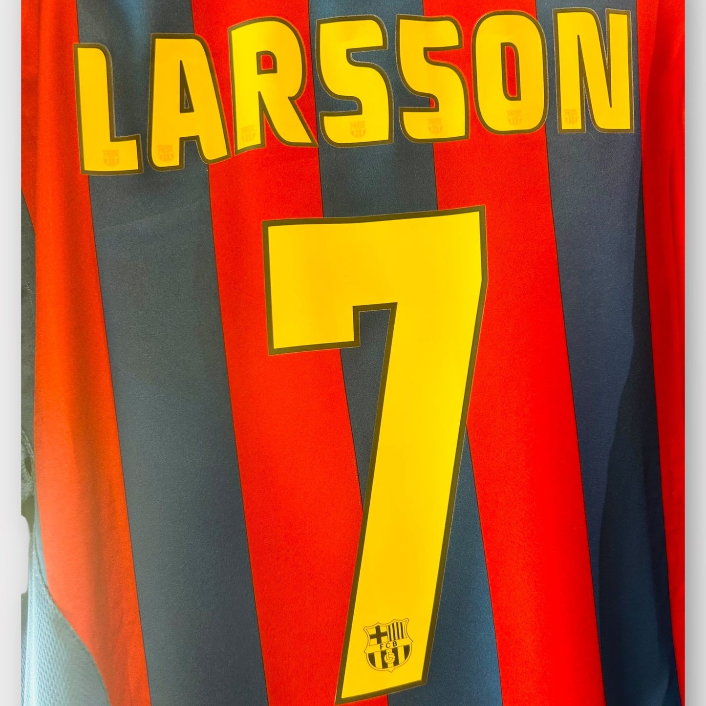 FC Barcelona 2005/06 Home - Larsson 7 (Large)