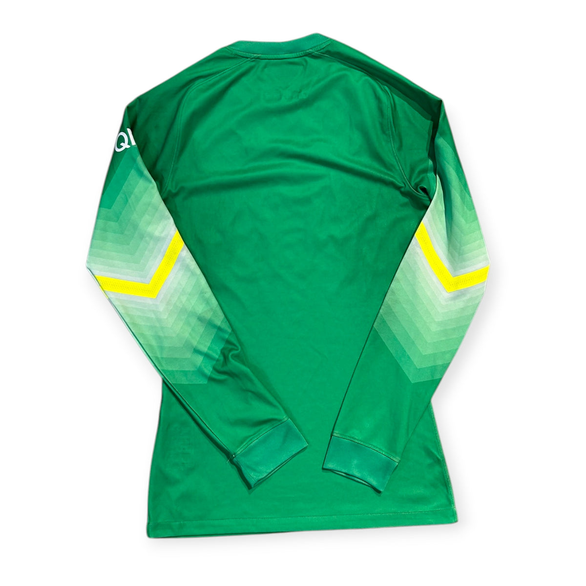 PSG 2014/15 GK Player Issue (Small) - KITLAUNCH