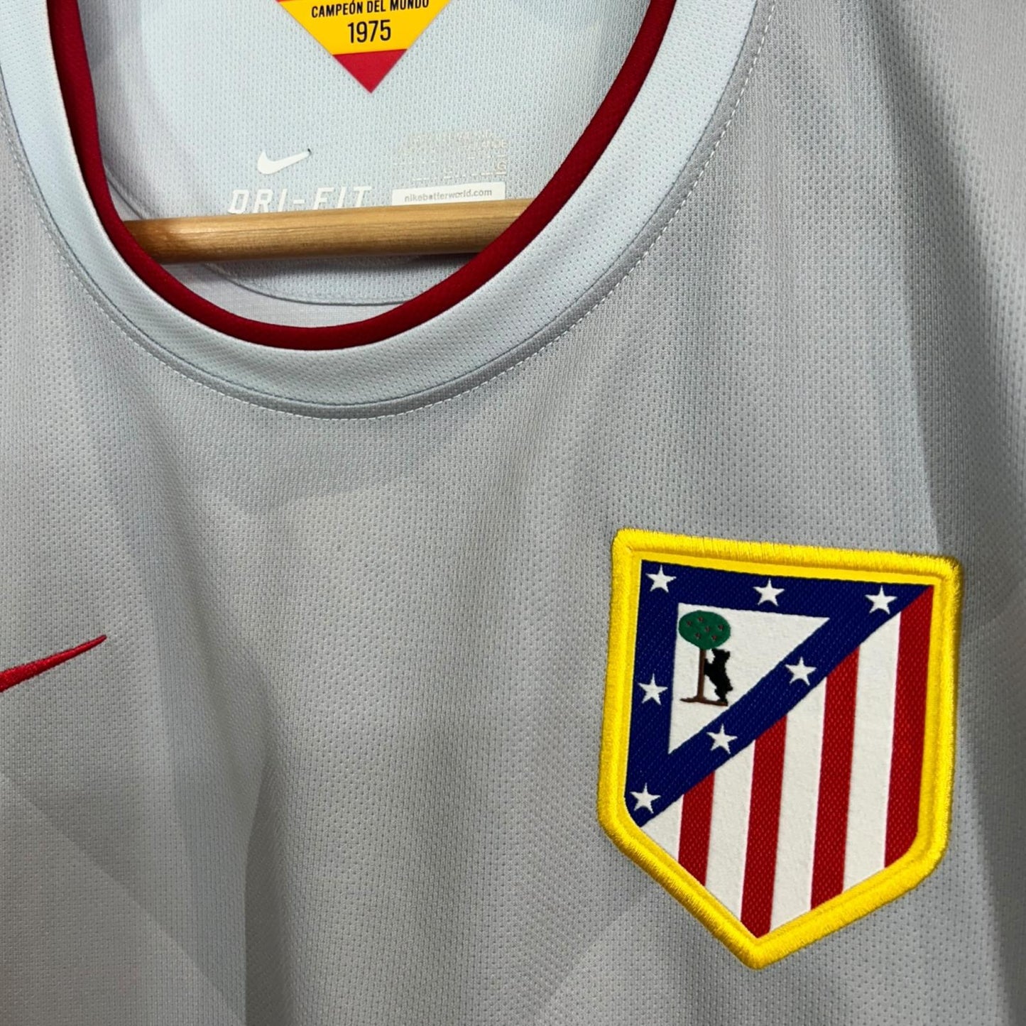 Atlético Madrid 2014/15 Away - Godín 2 (Large)